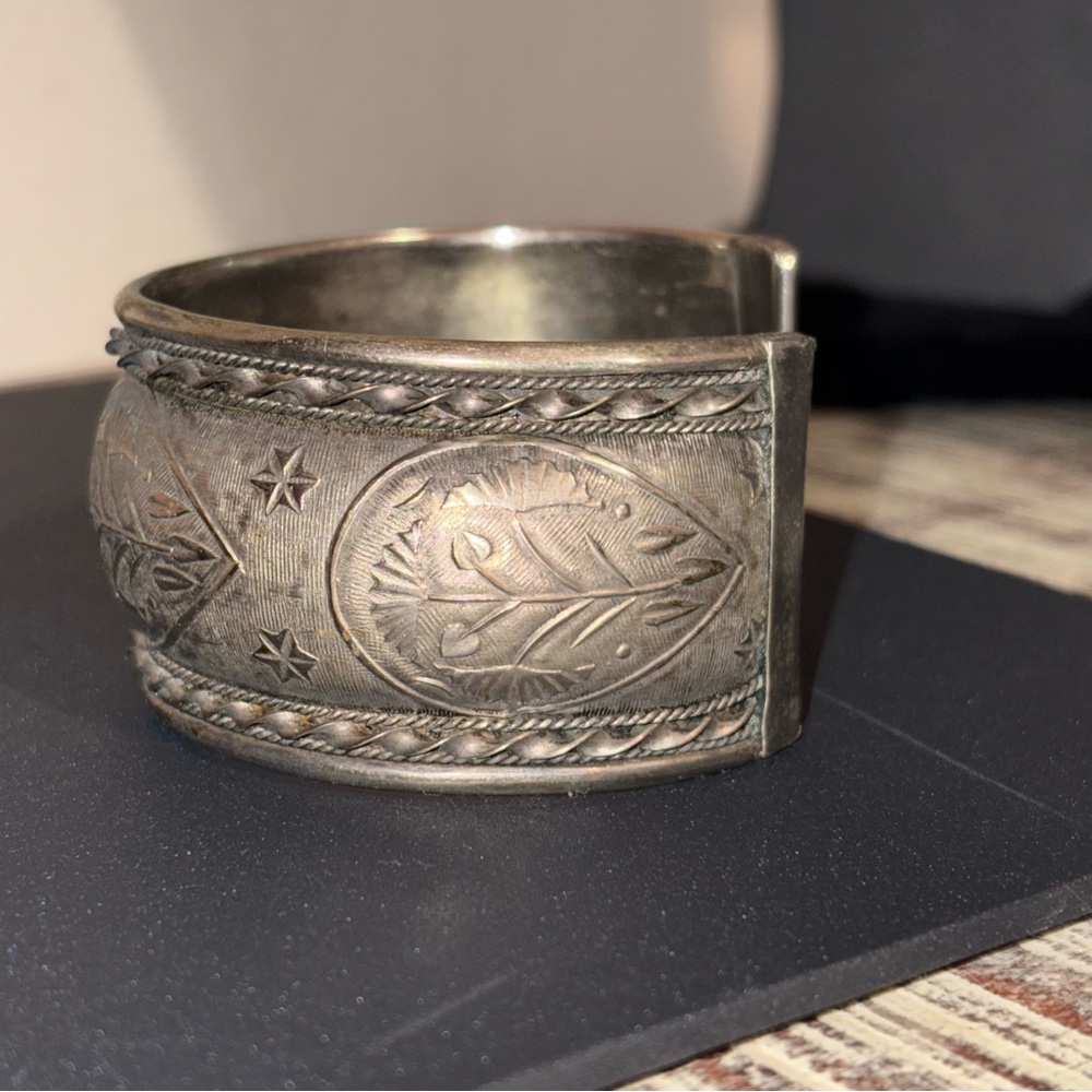 Antique Tribal Engraved Cuff Bracelet - Picture 7 of 8